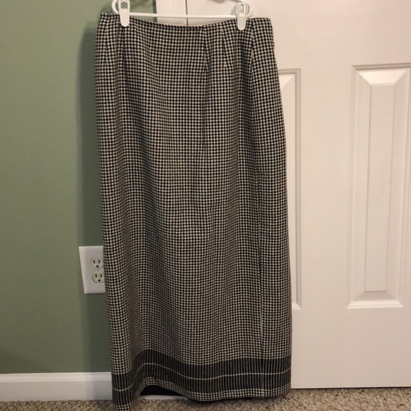 Herringbone Wool Pencil Skirt - Picture 2 of 4